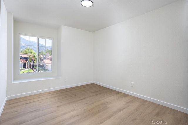 6386 N Beechwood Avenue, San Bernardino, CA 92407