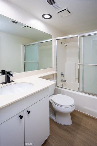 6386 N Beechwood Avenue, San Bernardino, CA 92407