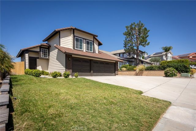 6386 N Beechwood Avenue, San Bernardino, CA 92407