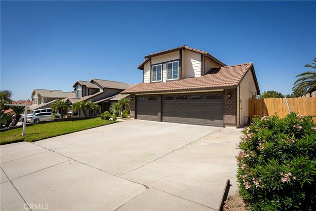 6386 N Beechwood Avenue, San Bernardino, CA 92407