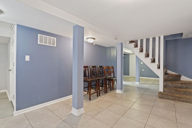 8810 S Racine Avenue, Chicago, IL 60620