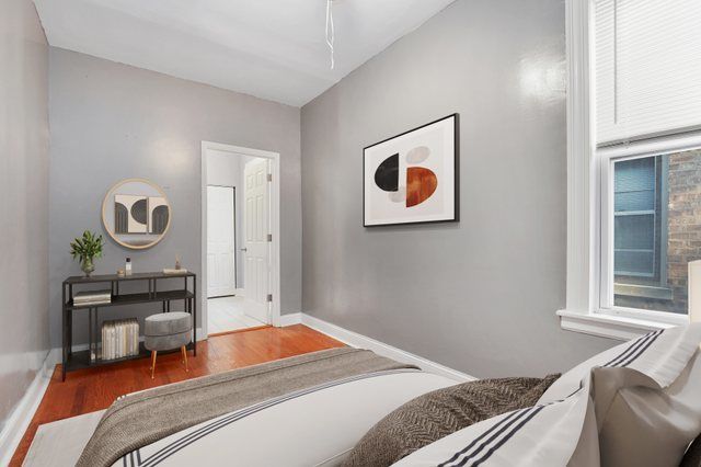 8810 S Racine Avenue, Chicago, IL 60620