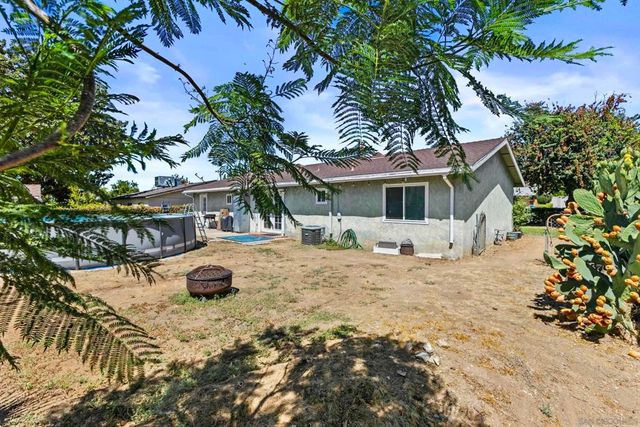 33837 Palm, Yucaipa, CA 92399