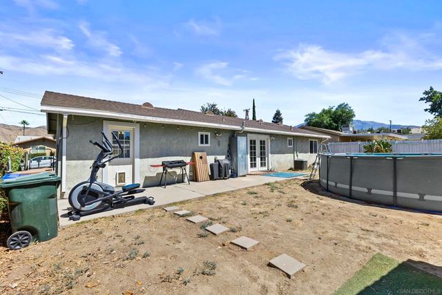 33837 Palm, Yucaipa, CA 92399
