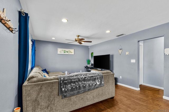33837 Palm, Yucaipa, CA 92399