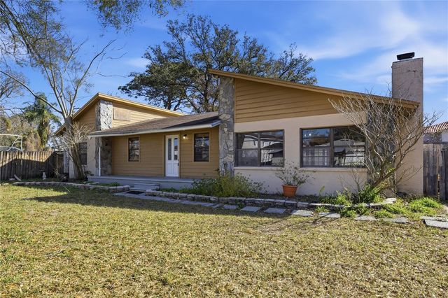 10301 TRAIL RIDGE LANE, Tampa, FL 33624