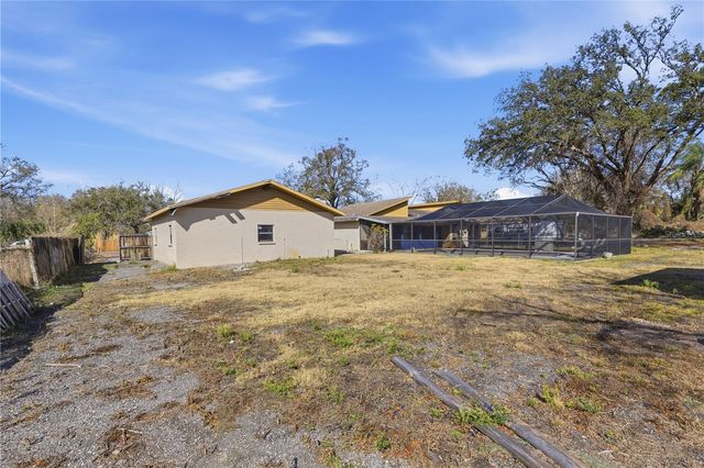 10301 TRAIL RIDGE LANE, Tampa, FL 33624