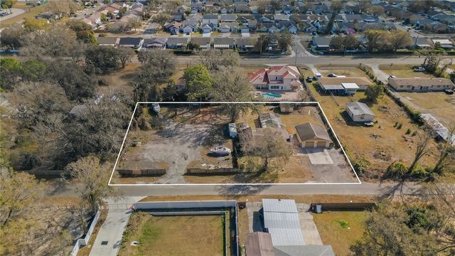 10301 TRAIL RIDGE LANE, Tampa, FL 33624