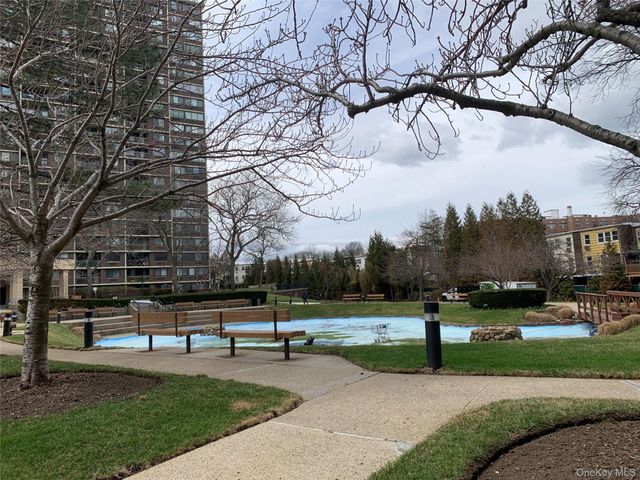 2 Bay Club Drive 17P, Bayside, NY 11360