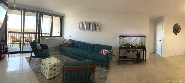 2 Bay Club Drive 17P, Bayside, NY 11360