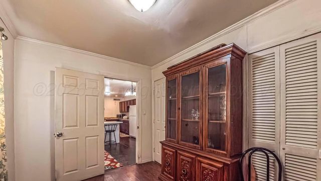 1811 S AUSTIN Street, Amarillo, TX 79109