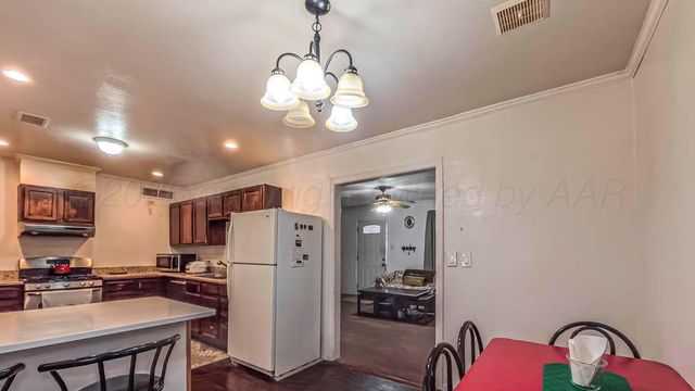 1811 S AUSTIN Street, Amarillo, TX 79109