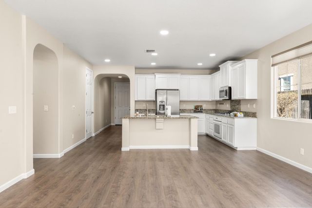 12300 Pawcatuck Way, Rancho Cordova, CA 95742