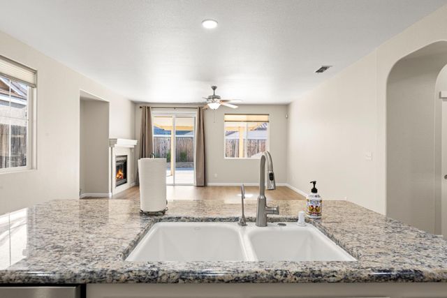 12300 Pawcatuck Way, Rancho Cordova, CA 95742