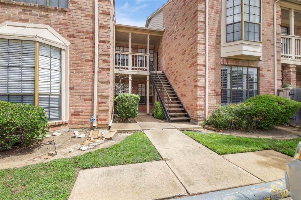 2255 Braeswood Park Drive 203, Houston, TX 77030