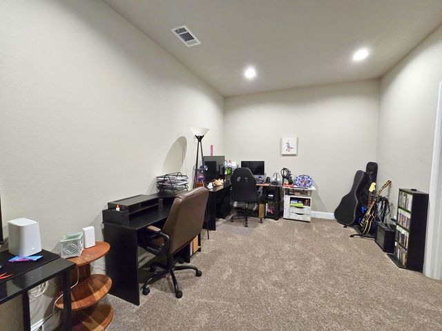 6018 Sunny Stone Dr, Midland, TX 79705