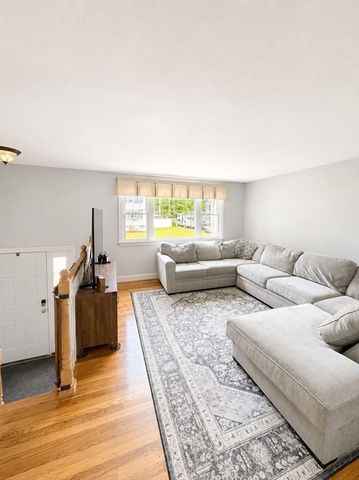 174 Damon Rd, Rockland, MA 02370