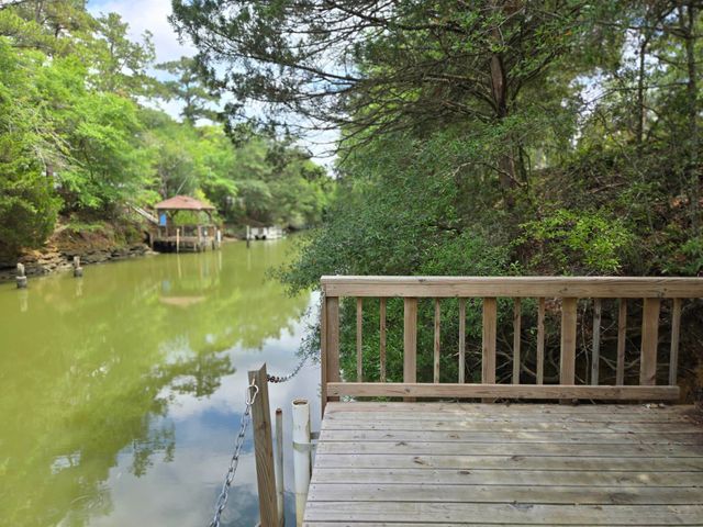 457 E Banks Dr., Garden City Beach, SC 29576