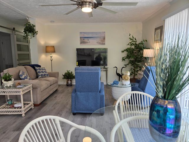 457 E Banks Dr., Garden City Beach, SC 29576