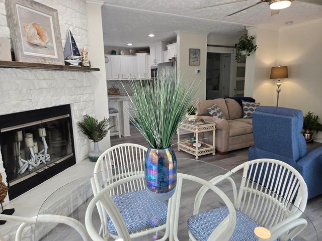 457 E Banks Dr., Garden City Beach, SC 29576