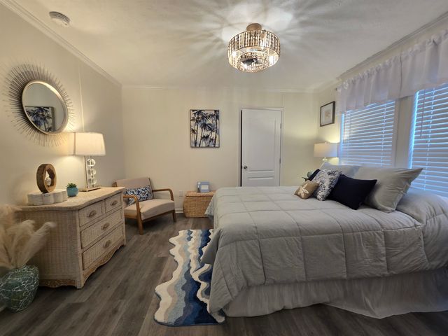 457 E Banks Dr., Garden City Beach, SC 29576