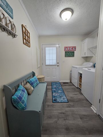 457 E Banks Dr., Garden City Beach, SC 29576