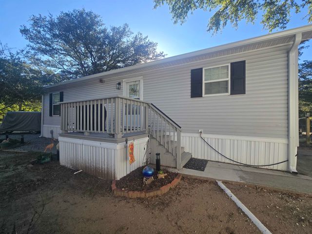 457 E Banks Dr., Garden City Beach, SC 29576