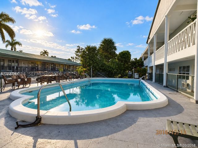 1450 NE 171st St 104B, North Miami Beach, FL 33162