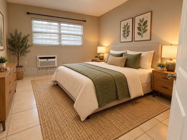 1450 NE 171st St 104B, North Miami Beach, FL 33162
