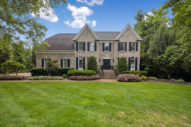 9023 Fallswood Ln, Brentwood, TN 37027