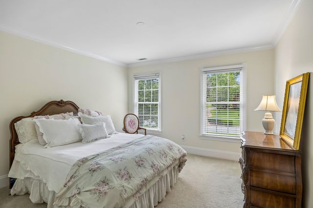9023 Fallswood Ln, Brentwood, TN 37027