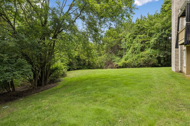9023 Fallswood Ln, Brentwood, TN 37027