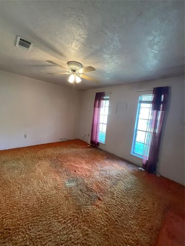 11710 Chadbrook Lane, Houston, TX 77099