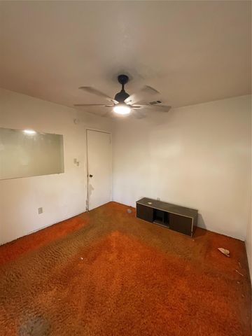 11710 Chadbrook Lane, Houston, TX 77099