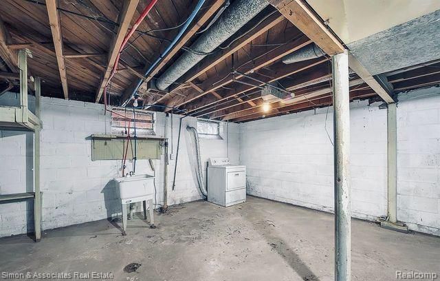 9228 Steel Street, Detroit, MI 48228