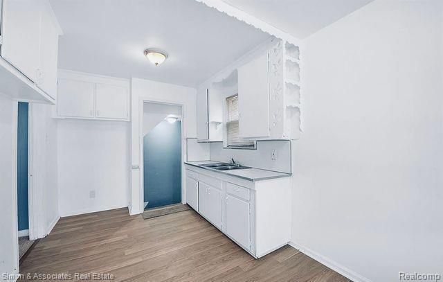 9228 Steel Street, Detroit, MI 48228