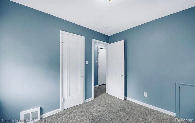 9228 Steel Street, Detroit, MI 48228