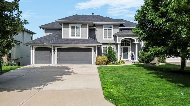 10877 S Barth Road, Olathe, KS 66061