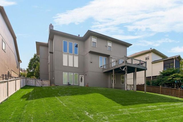 10877 S Barth Road, Olathe, KS 66061