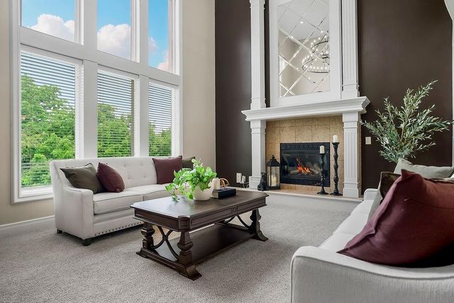 10877 S Barth Road, Olathe, KS 66061