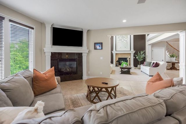 10877 S Barth Road, Olathe, KS 66061