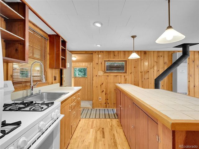 26731 Vosler St, Conifer, CO 80433