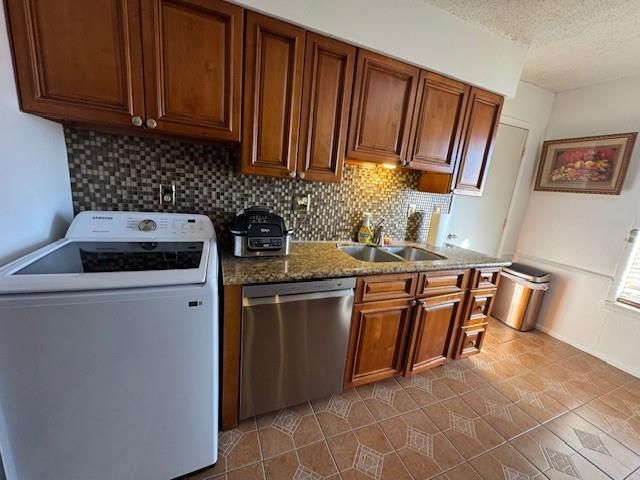 7600 Burgoyne Road 206, Houston, TX 77063