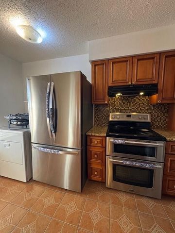 7600 Burgoyne Road 206, Houston, TX 77063