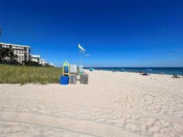 4652 POINCIANA Street 1, Lauderdale By The Sea, FL 33308