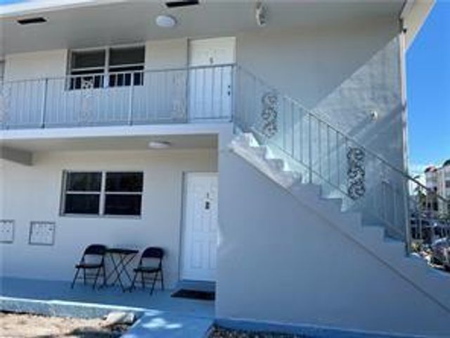 4652 POINCIANA Street 1, Lauderdale By The Sea, FL 33308