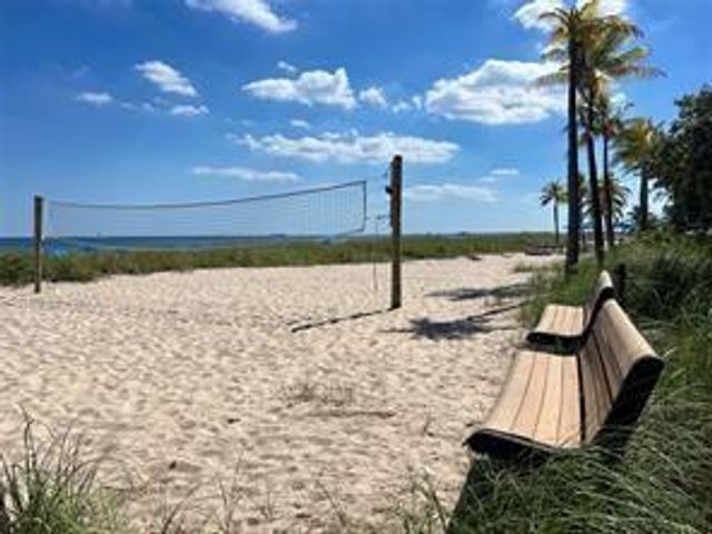 4652 POINCIANA Street 1, Lauderdale By The Sea, FL 33308