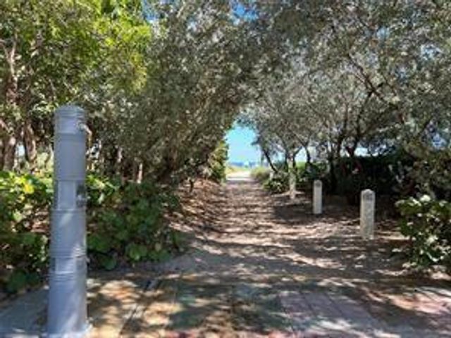 4652 POINCIANA Street 1, Lauderdale By The Sea, FL 33308
