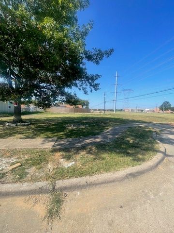 5200 Gibson Drive, The Colony, TX 75056