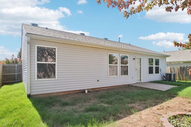 2537 Dayflower Lane, Norman, OK 73069